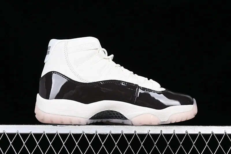 All categories Air Jordan Jordan series basketball shoes Air Jordan 11 Air Jordan 11 "Neapolitan" AJ11 Joe 11 brown and white pink Kangkou AR0715-101